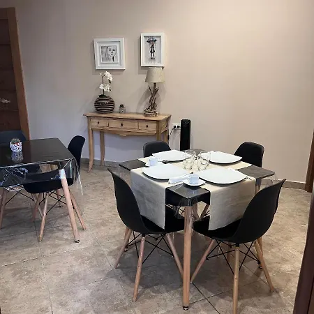 Donna Viruzza 4* مارينا دي سكيافوني