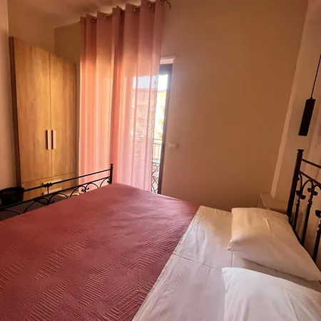 فندق مبيت وإفطار Donna Viruzza مارينا دي سكيافوني