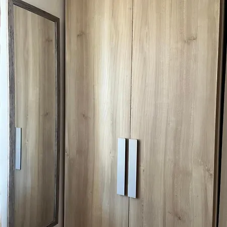 Donna Viruzza 4* مارينا دي سكيافوني