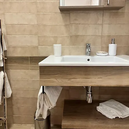 Donna Viruzza فندق مبيت وإفطار 4*