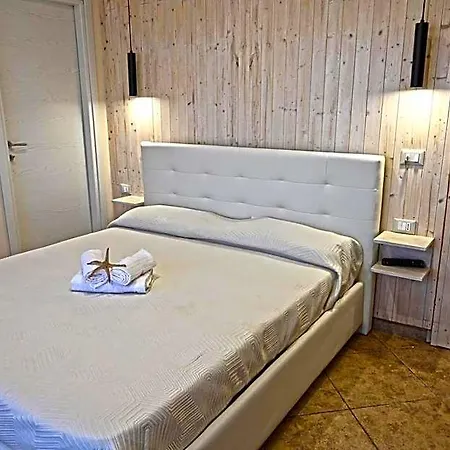 Donna Viruzza 4*