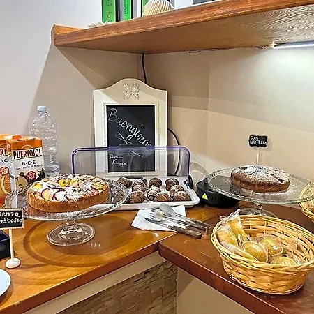Donna Viruzza 4* مارينا دي سكيافوني